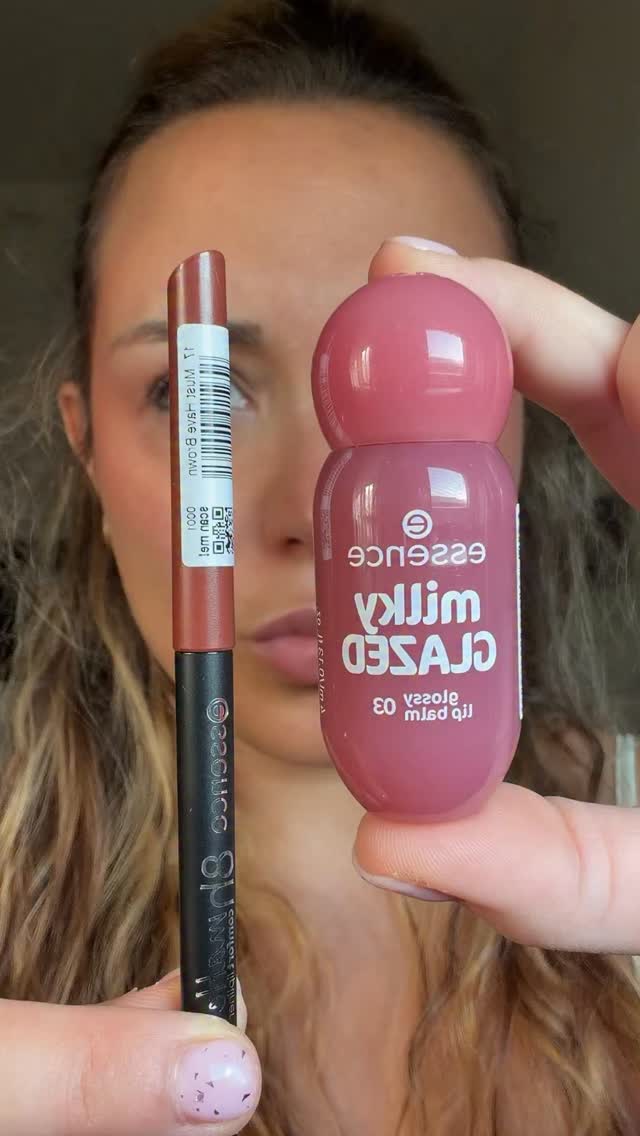 Alessia Romoli 🩷🧚🏻 𝘵𝘩𝘦𝘨𝘭𝘢𝘮𝘴𝘪𝘥𝘦_ beauty routine video thumbnail