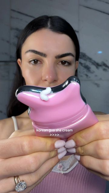 Laryssa Fernandes beauty routine video thumbnail