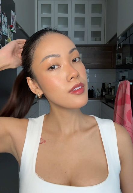 April 🇻🇳 beauty routine video thumbnail