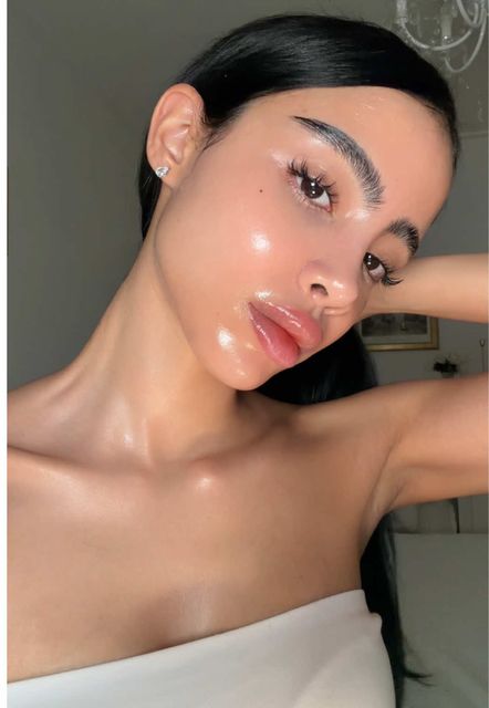 Melani Seiffert beauty routine video thumbnail
