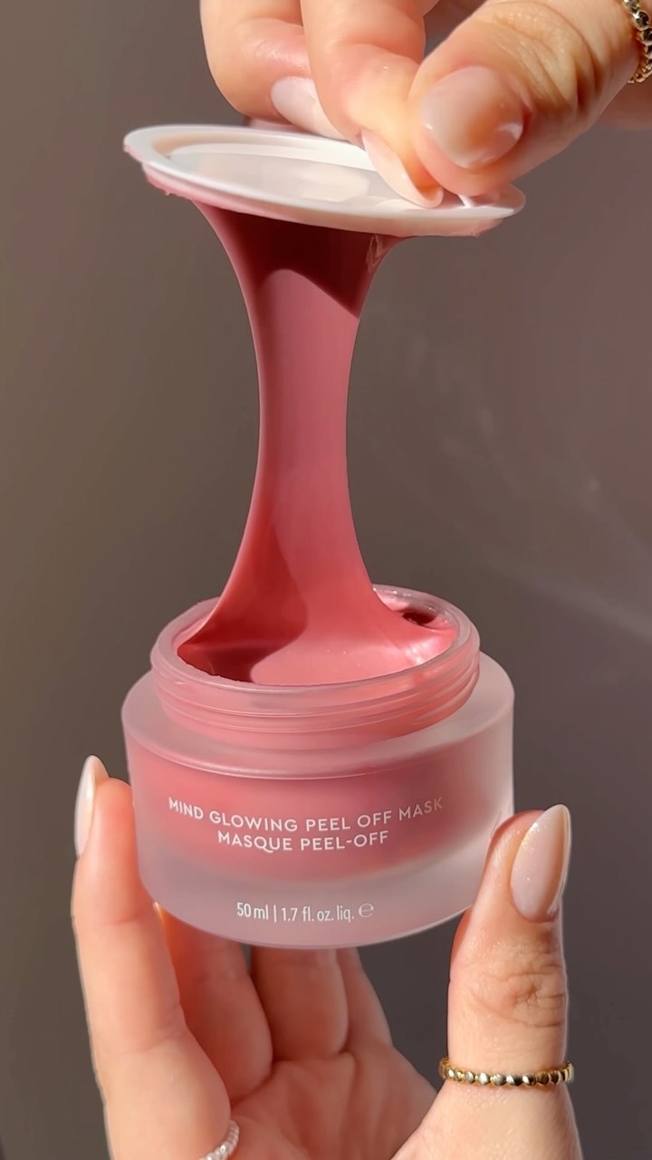Amber Roe beauty routine video thumbnail