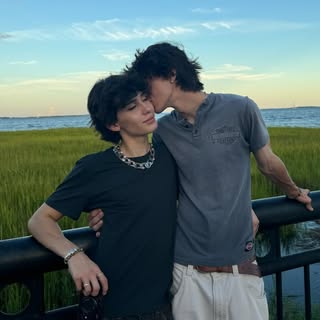 @apolloandandre profile picture