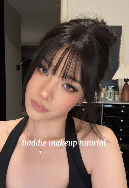 Yara beauty routine video thumbnail