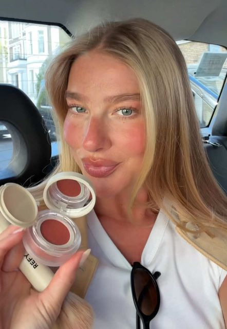 Jess Hunt beauty routine video thumbnail
