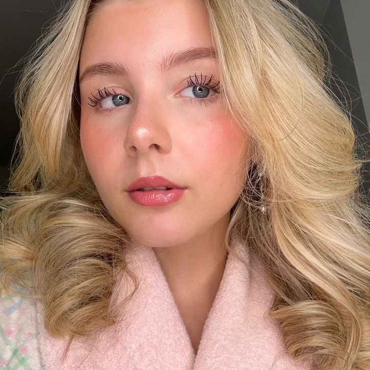 @darceyangel profile picture