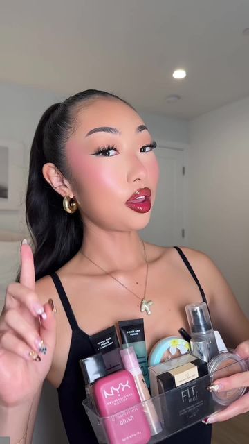 kelly beauty routine video thumbnail